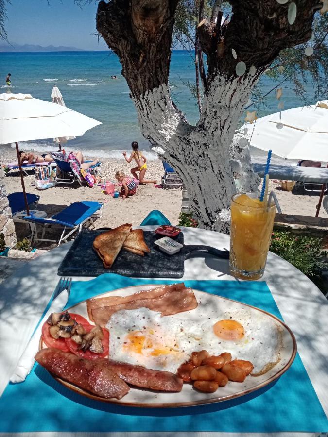 Votsalon Beach House Katastárion Екстериор снимка