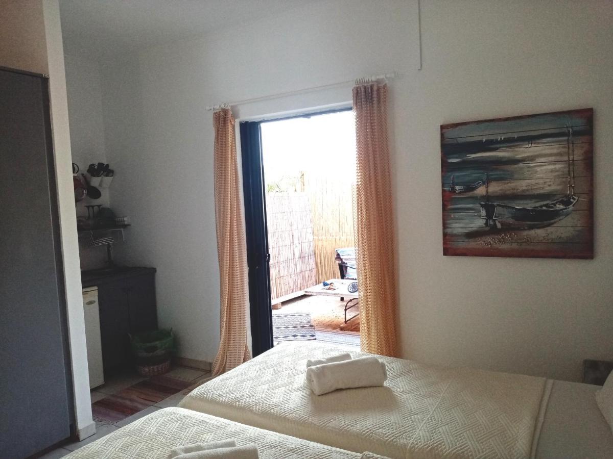 Votsalon Beach House Katastárion Екстериор снимка